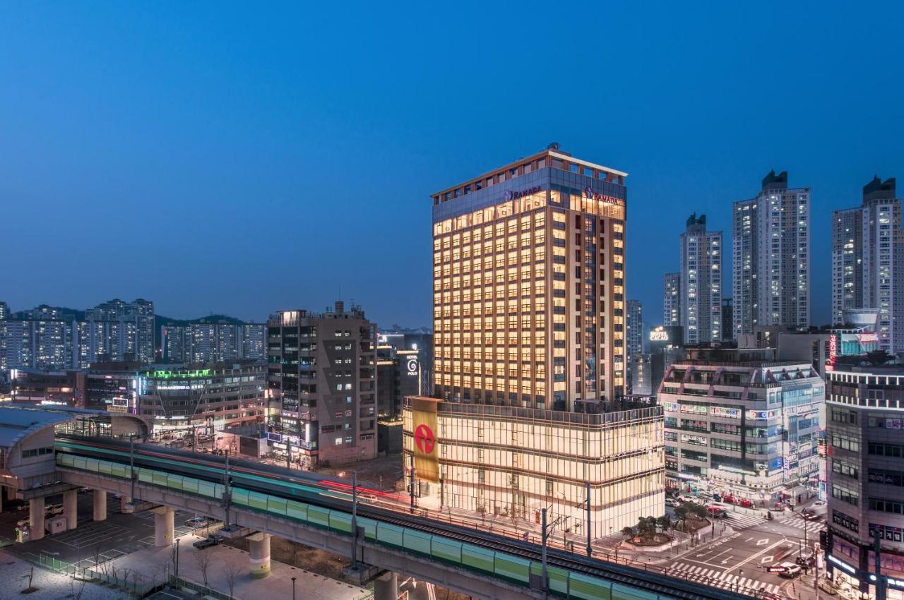 Ramada By Wyndham Incheon Otel Dış mekan fotoğraf